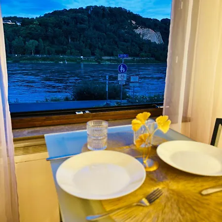Ruhiges Apartment Am Rhein In Koblenz-Neuendorf Lejlighed